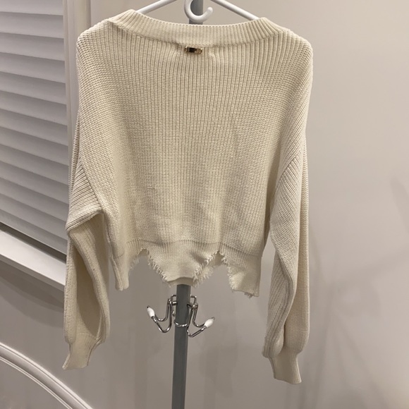 Sweater - Picture 2 of 3